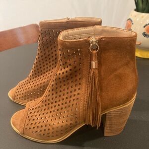 Catherine Malandrino Suede Peep Toe Booties With Tassel Detail Size 9